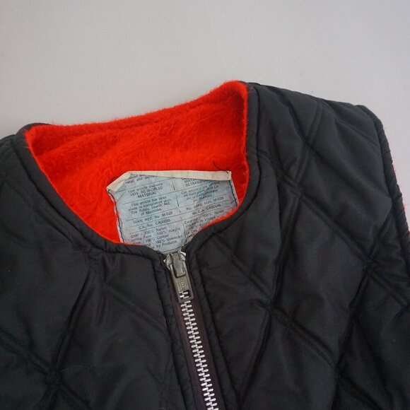 Vintage '70S Black Red Quilted Puffer Zip Up Vest Jacket Size Medium - Picture 8 of 11